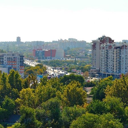 Уютная Квартира В Самом Центре. Chisinau Ngoại thất bức ảnh
